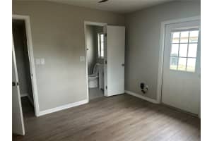 708 LAKEWOOD AVENUE, TAMPA, FL 33613 - MLS#MFRTB8463238