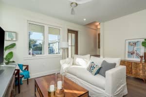 927 6TH STREET, ST PETERSBURG, FL 33701 - MLS#MFRTB8463248