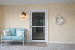 MLS# MFRTB8463268, Belleair Bluffs, Florida 33770