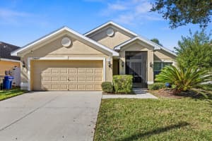 10827 STANDING STONE DRIVE, WIMAUMA, FL 33598 - MLS#MFRTB8463271