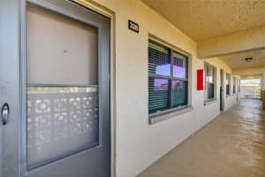 5080 Locust St Ne #328, ST PETERSBURG