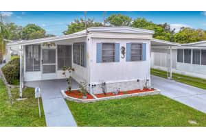 4061 58TH AVENUE, ST PETERSBURG, FL 33714 - MLS#MFRTB8463335
