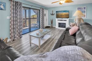 200 120TH AVENUE, TREASURE ISLAND, FL 33706 - MLS#MFRTB8463349