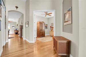 6682 41ST STREET CIRCLE, SARASOTA, FL 34243 - MLS#MFRTB8463365