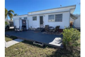 12674 Seminole Blvd #m14, LARGO