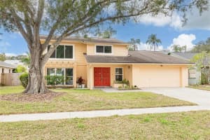 10904 AUTUMN OAK PLACE, TAMPA, FL 33618 - MLS#MFRTB8463388