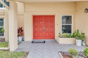 10904 AUTUMN OAK PLACE, TAMPA, FL 33618 - MLS#MFRTB8463388