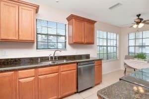 4234 BRENTWOOD PARK CIRCLE, TAMPA, FL 33624 - MLS#MFRTB8463393