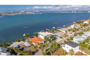 1320 BOCA CIEGA ISLE DRIVE, ST PETE BEACH, FL 33706 - MLS#MFRTB8463396
