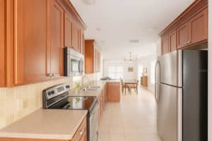 2117 SPRUCE STREET, TAMPA, FL 33607 - MLS#MFRTB8463467