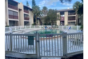 3845 LAKE DRIVE, TAMPA, FL 33614 - MLS#MFRTB8463478