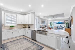 29477 VELLETRI LANE, WESLEY CHAPEL, FL 33543 - MLS#MFRTB8463508