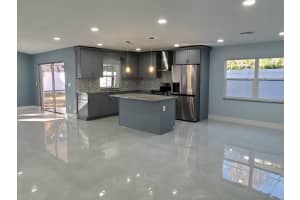 7607 WINGING WAY DRIVE, TAMPA, FL 33615 - MLS#MFRTB8463582