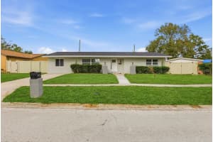 4434 Cobia Dr, TAMPA