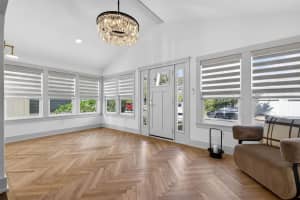 124 19TH AVENUE, ST PETERSBURG, FL 33704 - MLS#MFRTB8463614