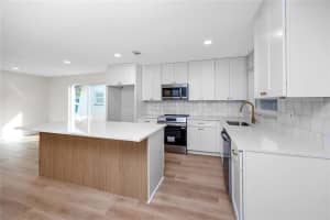 8808 90TH WAY, LARGO, FL 33777 - MLS#MFRTB8463654