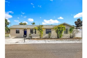 1125 Michigan Dr N, DUNEDIN