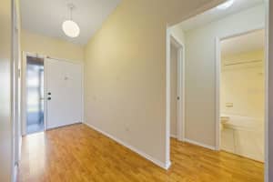 4071 SHORESIDE CIRCLE, TAMPA, FL 33618 - MLS#MFRTB8463752