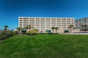 100 BLUFF VIEW DRIVE, BELLEAIR BLUFFS, FL 33770 - MLS#MFRTB8463814