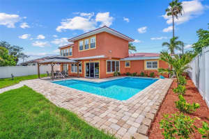 325 MARTIN LUTHER KING JR DRIVE, TARPON SPRINGS, FL 34689 Sold 01/29/26