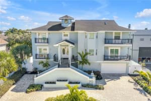 289 8th Ave N, TIERRA VERDE