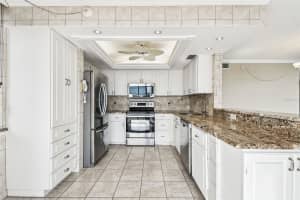 6104 PALMA DEL MAR BOULEVARD, ST PETERSBURG, FL 33715 - MLS#MFRTB8463921