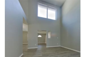 MLS# MFRTB8463922, Altamonte Springs, Florida 32714