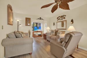 2750 BAY DRIVE, LARGO, FL 33771 - MLS#MFRTB8463951