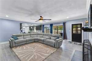 811 FAIRLINGTON DRIVE, LAKELAND, FL 33813 - MLS#MFRTB8464010