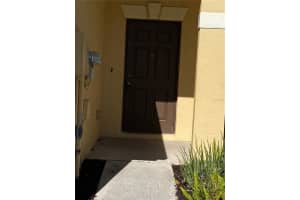 8556 TRAIL WIND DRIVE, TAMPA, FL 33647 - MLS#MFRTB8464115