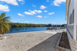 7113 MOUNT PINEY ROAD, ST PETERSBURG, FL 33702 - MLS#MFRTB8464122