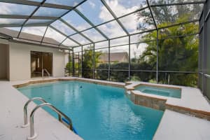 5237 LAS FLORES VIADUCT, NEW PORT RICHEY, FL 34655 - MLS#MFRTB8464129