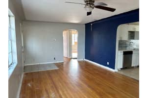 2918 49TH STREET, ST PETERSBURG, FL 33710 - MLS#MFRTB8464149