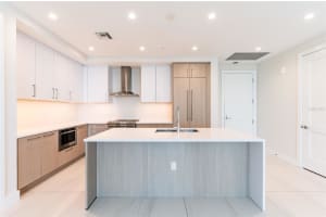 275 1ST AVENUE SOUTH #2208, ST PETERSBURG, FL 33701 - MLS#MFRTB8464150