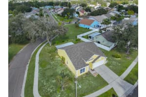 219 ISLAND WATER WAY, APOLLO BEACH, FL 33572 - MLS#MFRTB8464154