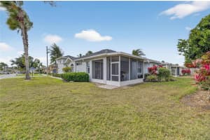 1257 LYNDHURST GREENS DRIVE, SUN CITY CENTER, FL 33573 - MLS#MFRTB8464157