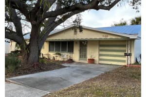 7833 Causeway Blvd S, ST PETERSBURG 7833 Causeway Blvd S, ST PETERSBURG