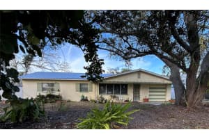 7833 CAUSEWAY BOULEVARD, ST PETERSBURG, FL 33707 - MLS#MFRTB8464171