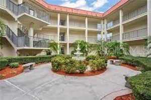 2700 Bayshore Blvd #2111, DUNEDIN