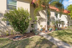 2700 Bayshore Blvd #560, DUNEDIN