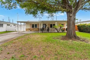 6489 34TH TERRACE, ST PETERSBURG, FL 33710 - MLS#MFRTB8464258