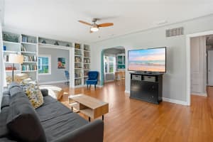 511 27TH AVENUE, ST PETERSBURG, FL 33704 - MLS#MFRTB8464280