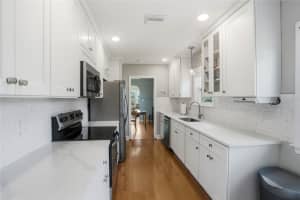 511 27TH AVENUE, ST PETERSBURG, FL 33704 - MLS#MFRTB8464280