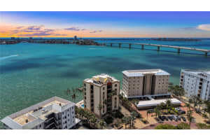 378 Golden Gate Pt #6, SARASOTA