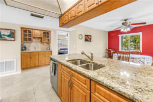 5471 PALM CREST COURT, PINELLAS PARK, FL 33782 - MLS#MFRTB8464383