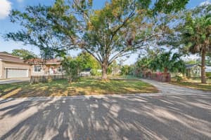 6311 HOBSON STREET, ST PETERSBURG, FL 33702 - MLS#MFRTB8464395