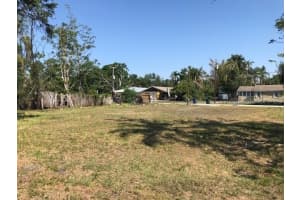 2930 HAWTHORNE STREET, SARASOTA, FL 34239 - MLS#MFRTB8464405