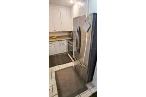 6426 ROCKPOINTE DRIVE, TAMPA, FL 33634 - MLS#MFRTB8464450