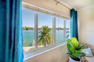 10265 GULF BOULEVARD, ST PETERSBURG, FL 33706 - MLS#MFRTB8464476