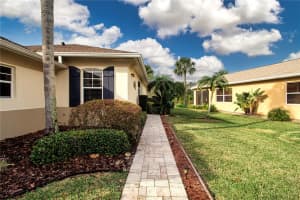 1908 STERLING GLEN COURT, SUN CITY CENTER, FL 33573 - MLS#MFRTB8464505